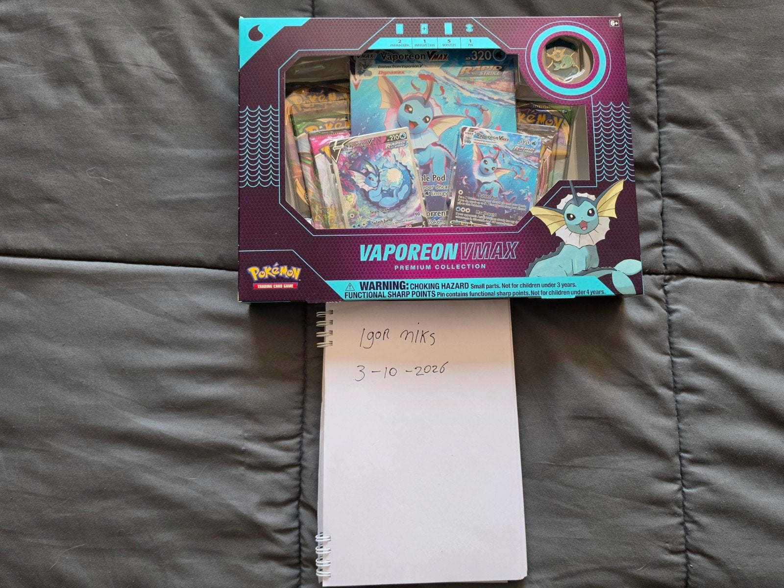 Pokémon Vaporeon VMAX Premium Collectie Box, Ophalen of Verzenden, Nieuw, Overige typen
