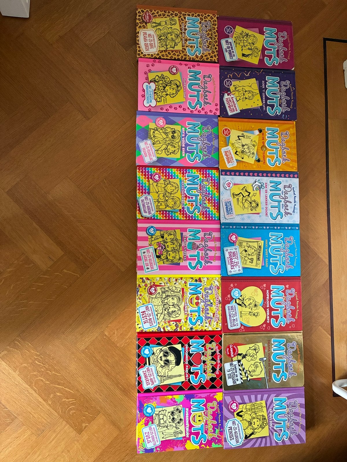 Dagboek van een Muts - Deel 1 t/m 16 (Complete Serie), Boeken, Kinderboeken | Jeugd | 10 tot 12 jaar, Ophalen of Verzenden, Zo goed als nieuw