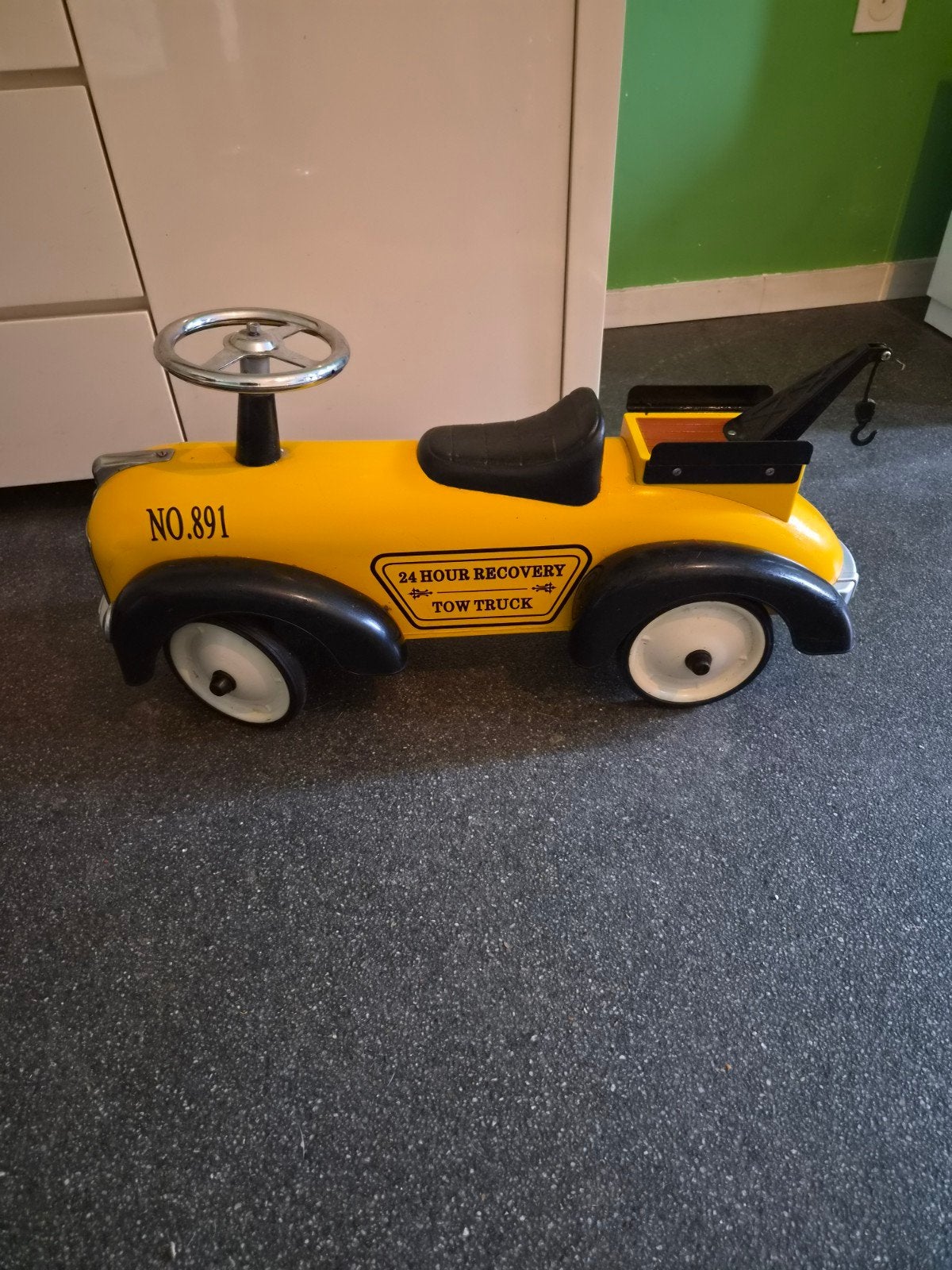 Gele Loopauto Takelwagen - Zo goed als nieuw, Ophalen, Zo goed als nieuw, Loopvoertuig