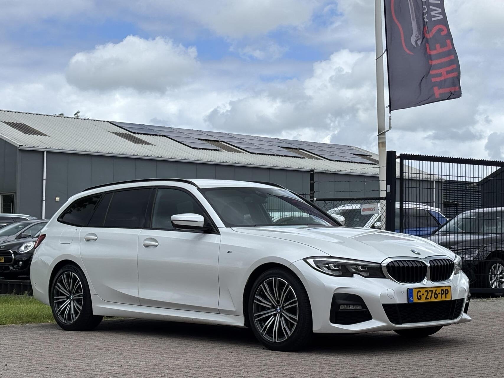 BMW 3-serie Touring 330i Introduction Executive Edition pare, Auto's, Automaat, 1998 cc, Achterwielaandrijving, Gebruikt