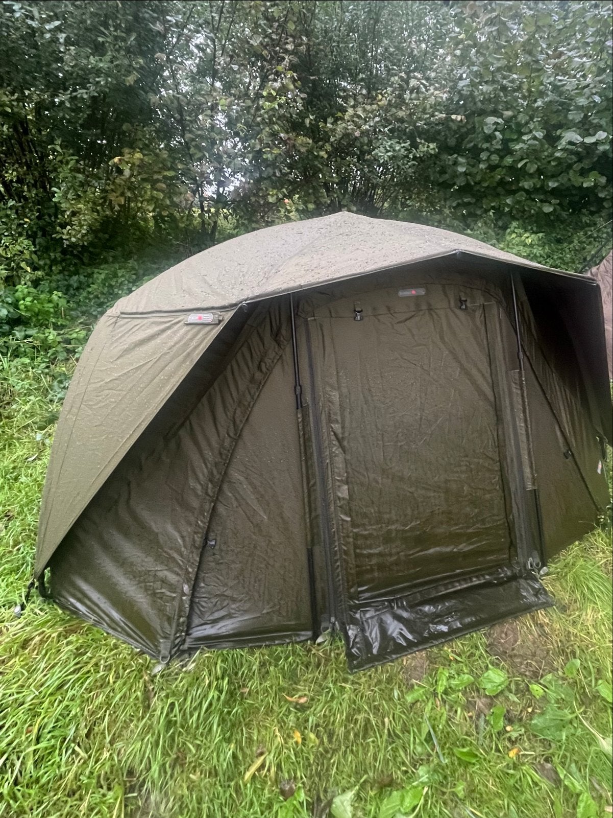 Trakker Tempest 100 Brolly Aquatexx EV 1.0 + Skull Cap, Ophalen, Gebruikt, Overige typen