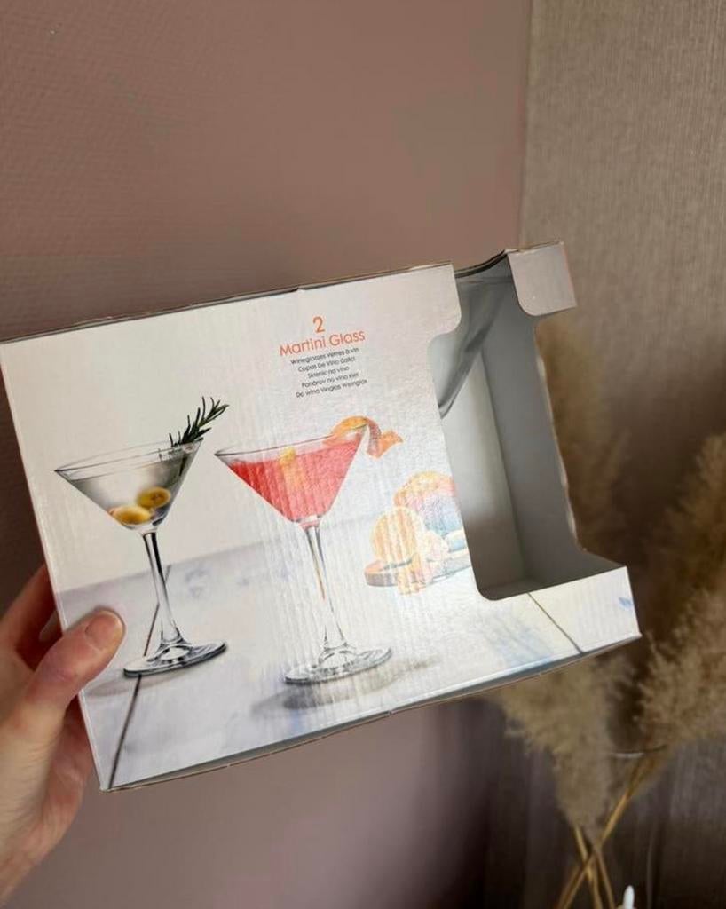 Set martini glazen nieuw, Ophalen, Nieuw