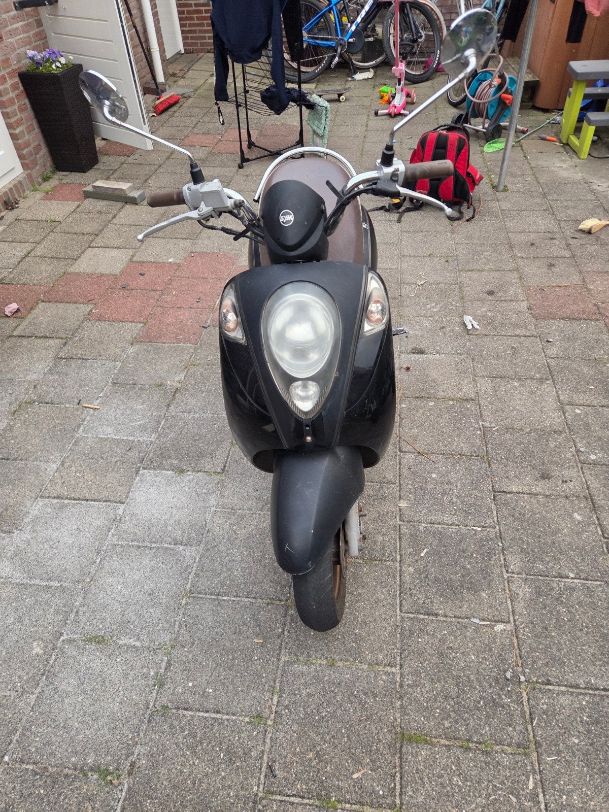 SYM Mio 50cc – Start en rijdt goed., Ophalen, Gebruikt, Benzine, Mio