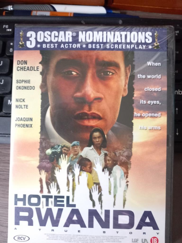 Hotel Rwanda DVD - Actie, Drama, Vanaf 16 jaar, Ophalen of Verzenden, Zo goed als nieuw, Actie