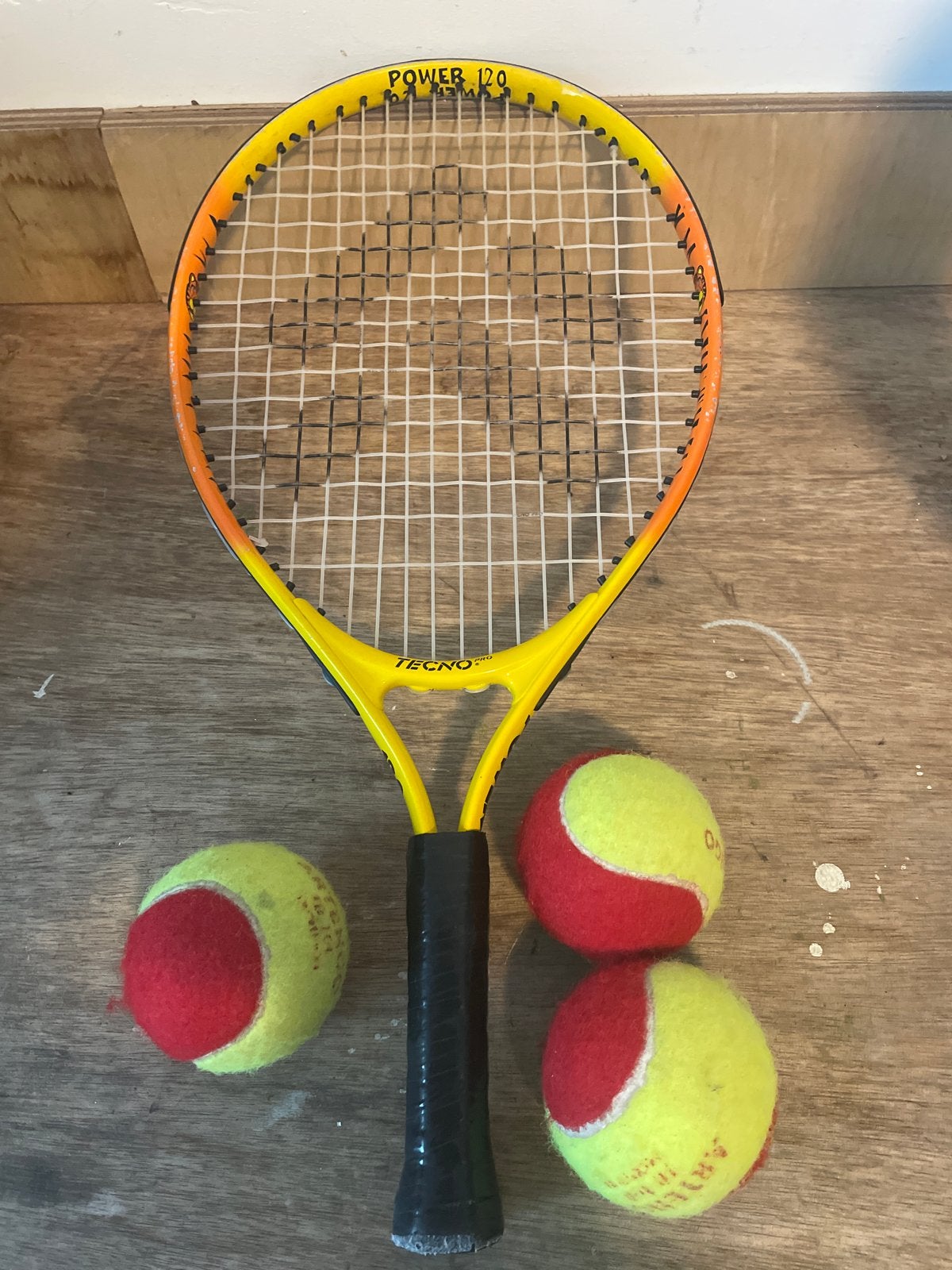 Junior tennisracket Tecno Power 120 met 3 ballen, Ophalen, Gebruikt, Racket, Overige merken