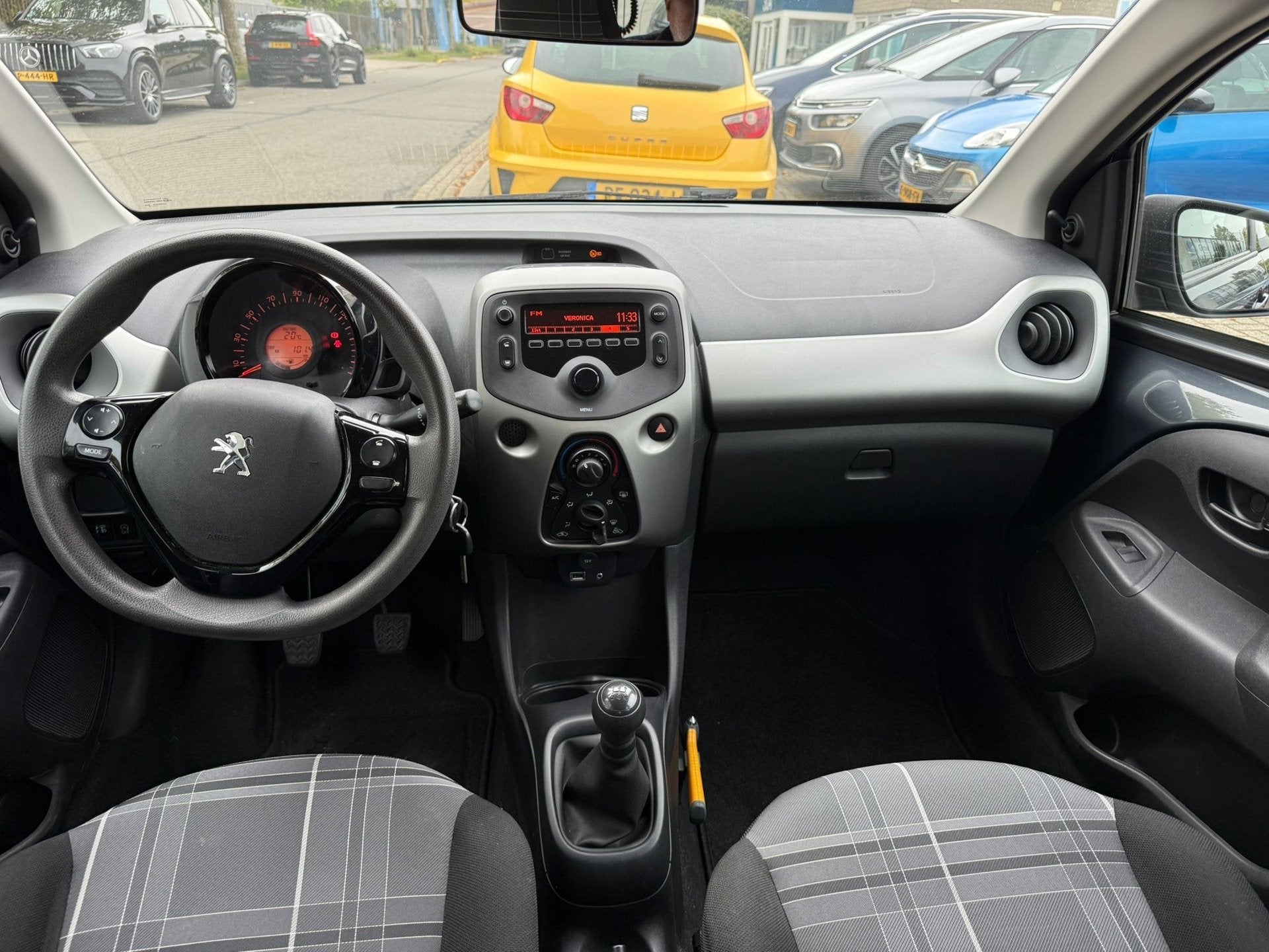 Peugeot 108 1.0 e-VTi Blue Lion, Airco, 5 Deurs, NAP NL Auto, Stof, Gebruikt, Euro 6, 4 stoelen