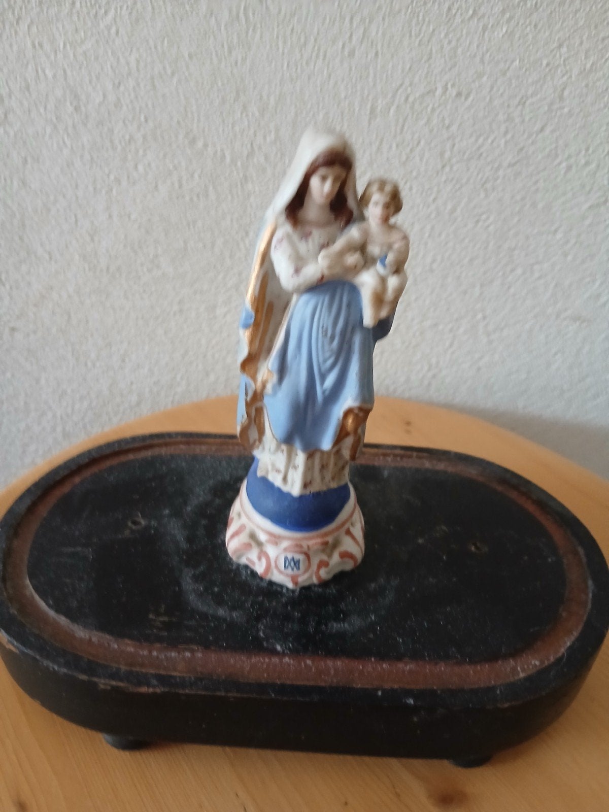 Maria beeldje op plateau, Ophalen of Verzenden, Beeld(je)