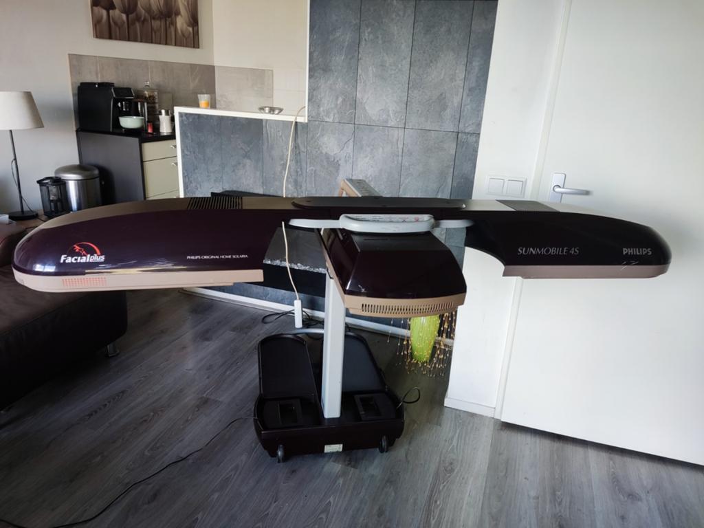 Philips zonnebank facial plus opvouwbaar met prima lampen, Witgoed en Apparatuur, Zonnebanken en Gezichtsbruiners, Gebruikt, Zonnebank dubbelzijdig