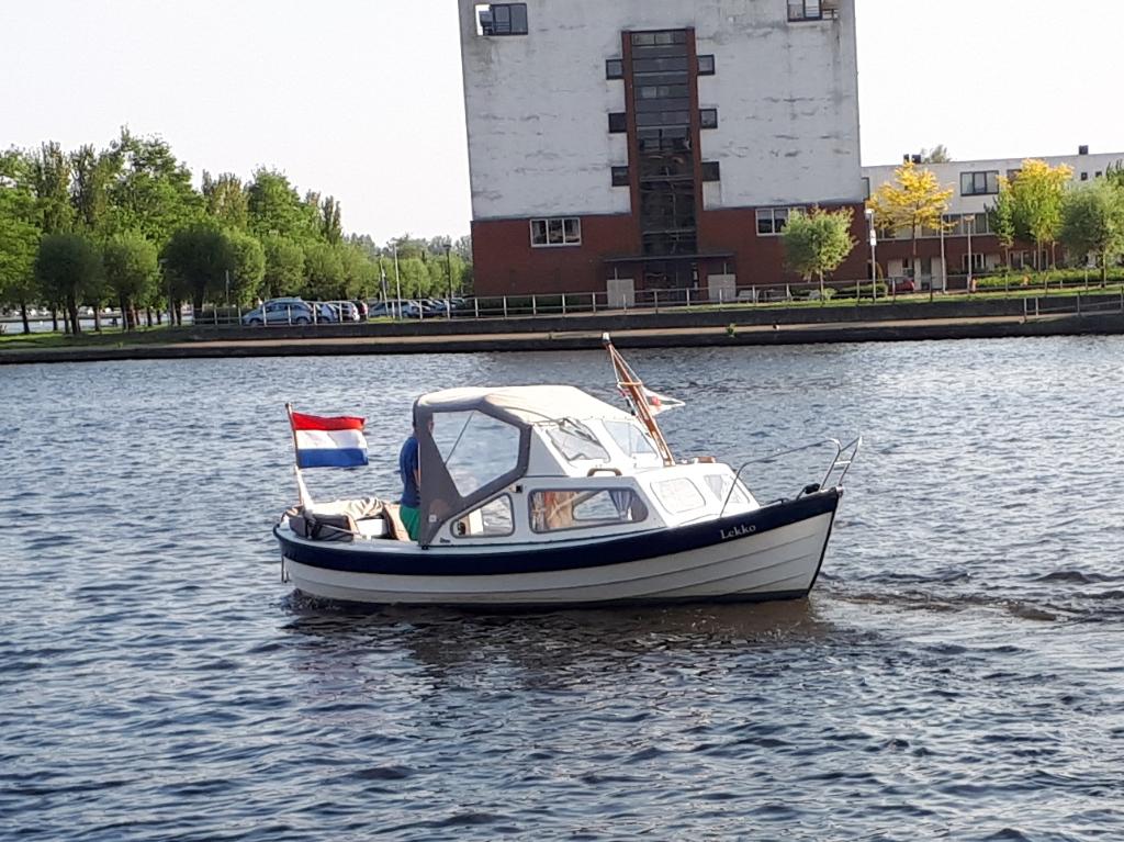 Nette cabin sloep te koop!, Watersport en Boten, Gebruikt, Binnenboordmotor, Diesel, 2.00 meter