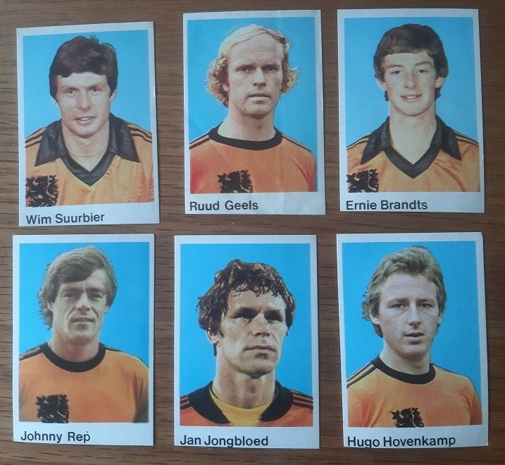 6 Stickers - voetballer Nederlands erlftal 1987 (gilda BV), Verzenden, Zo goed als nieuw, Sport