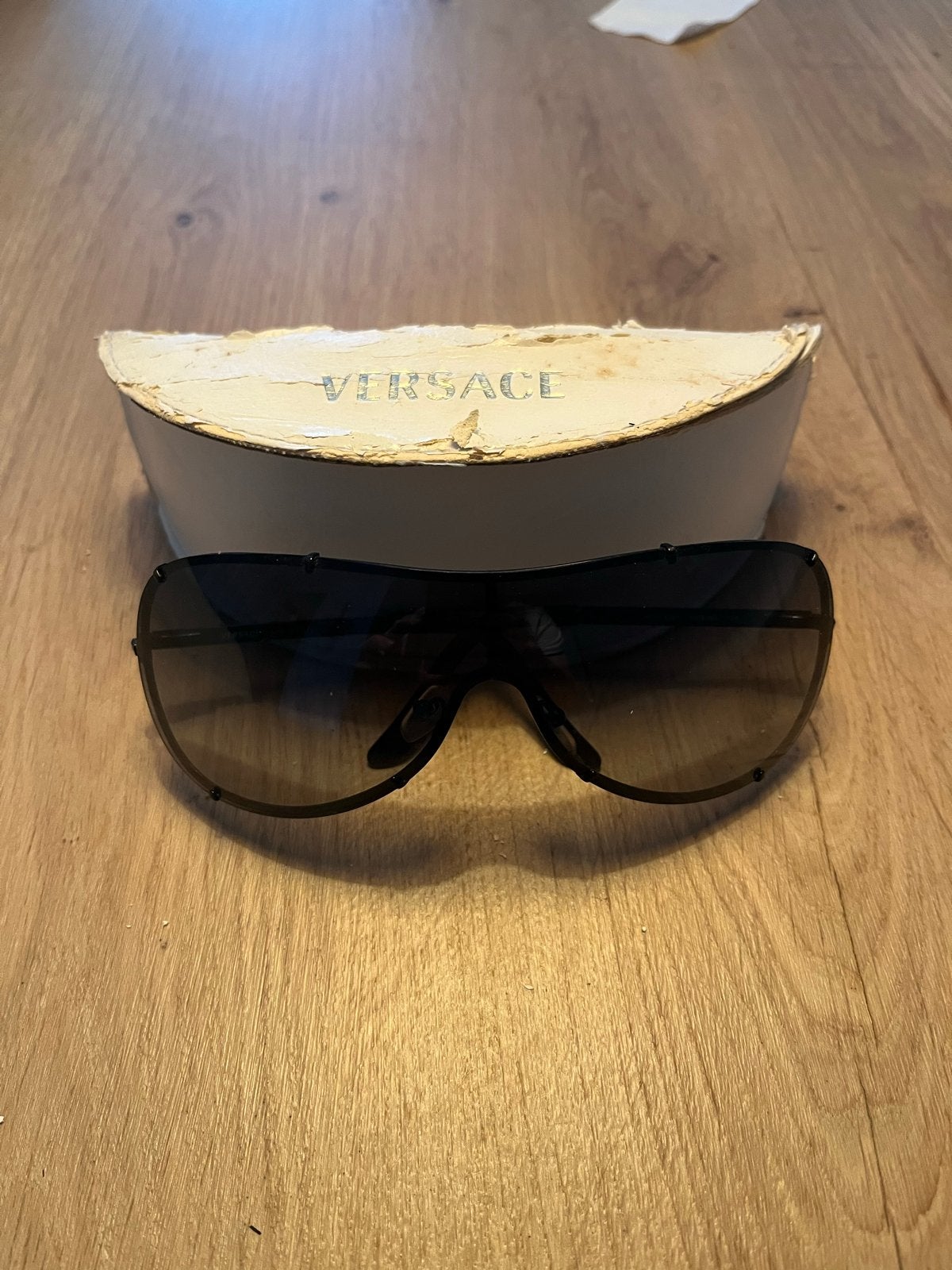 Vintage Gianni Versace Zonnebril MOD. 2051 1009/8G, Gebruikt, Zonnebril, Zwart, Gianni Versace