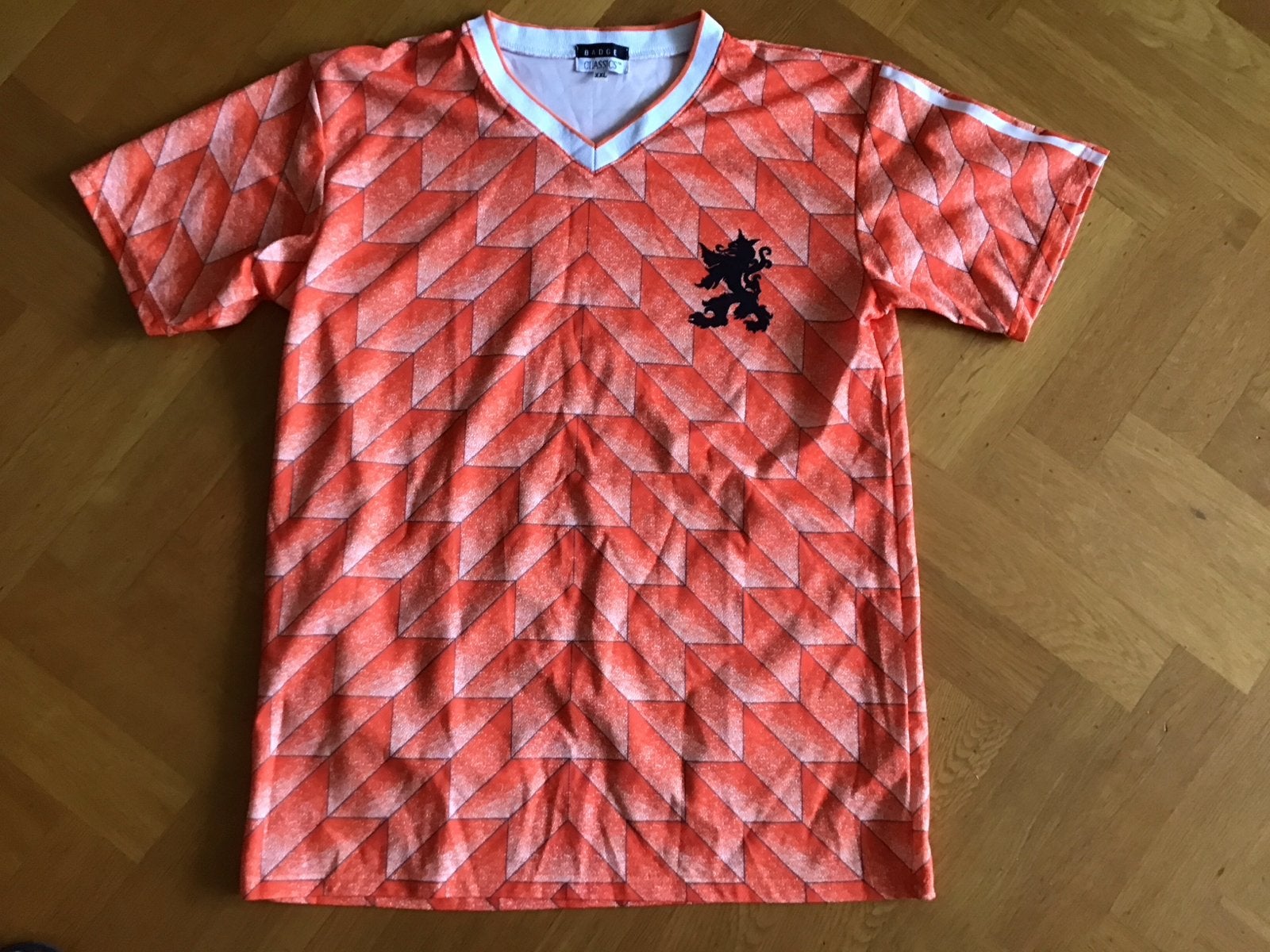 Oranje voetbalshirt met leeuw - Maat XXL, Ophalen of Verzenden, Gedragen, Overige maten, Oranje