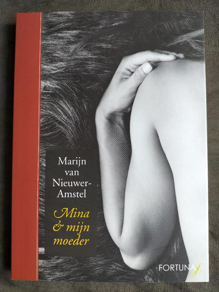 Marijn van Nieuwer-Amstel - Mina & mijn moeder, Ophalen of Verzenden, Zo goed als nieuw, Marijn van Nieuwer-Amstel