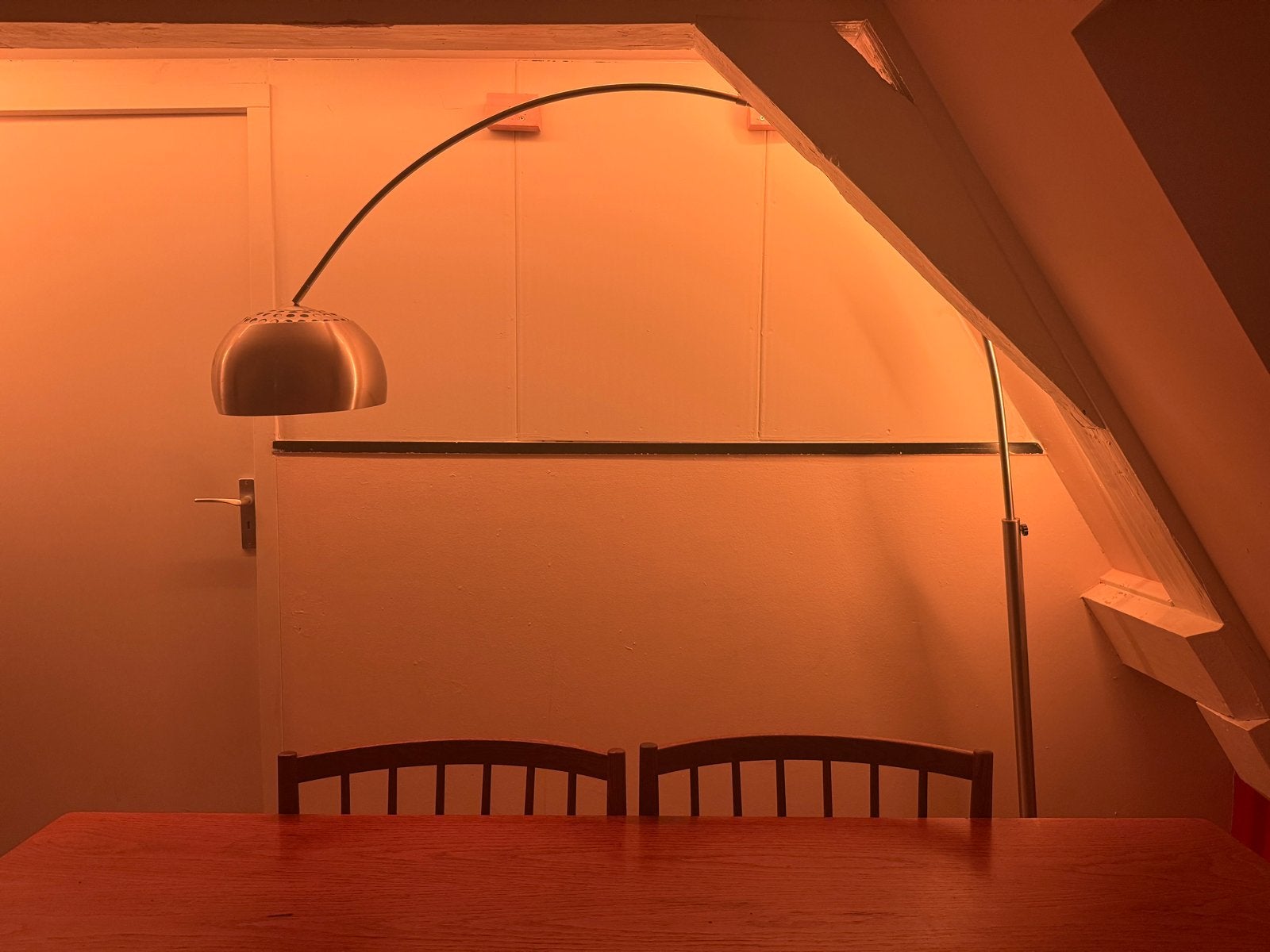 Grote zilveren booglamp met dimmer, verstelbaar, Huis en Inrichting, Ophalen, Gebruikt, E27 (groot), Metaal