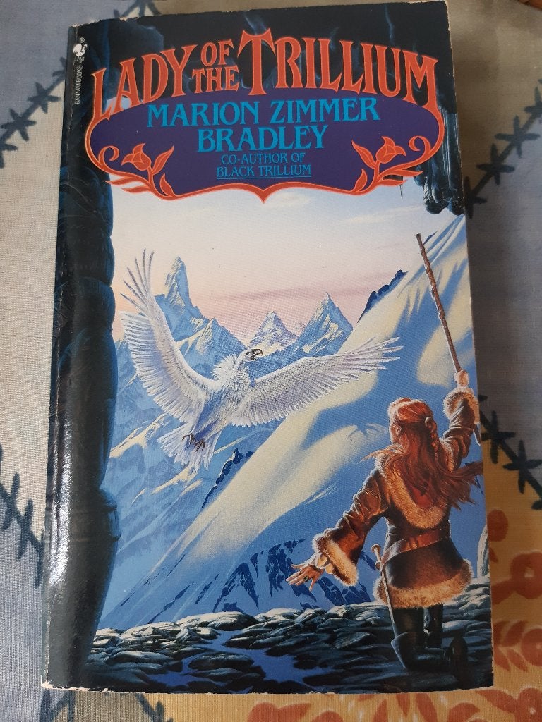 Marion zimmer bradley lady of the trillium pocket, Ophalen, Gelezen, Marion zimmer bradley