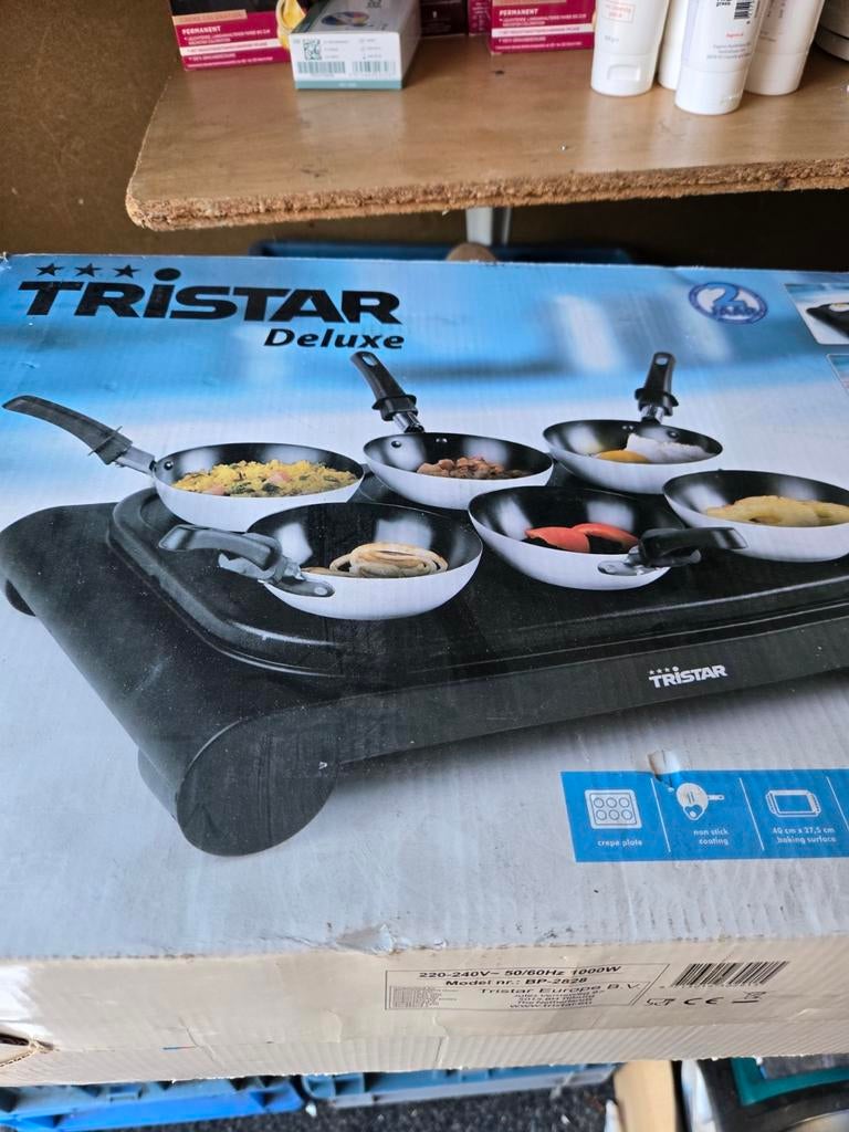 Tristar Deluxe Raclette met 6 pannetjes - Nieuw in doos, Ophalen of Verzenden, Nieuw