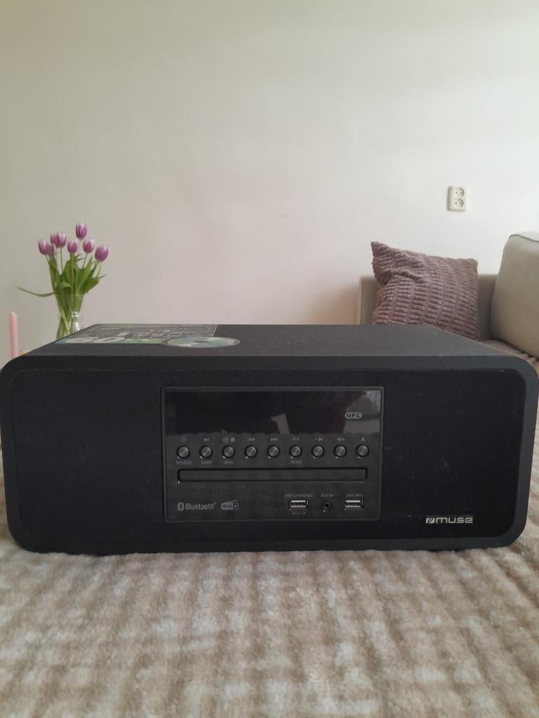 Nieuwe radio-cd speler Muse met bluetooth,koopje!, Ophalen, Nieuw, Met cd-speler