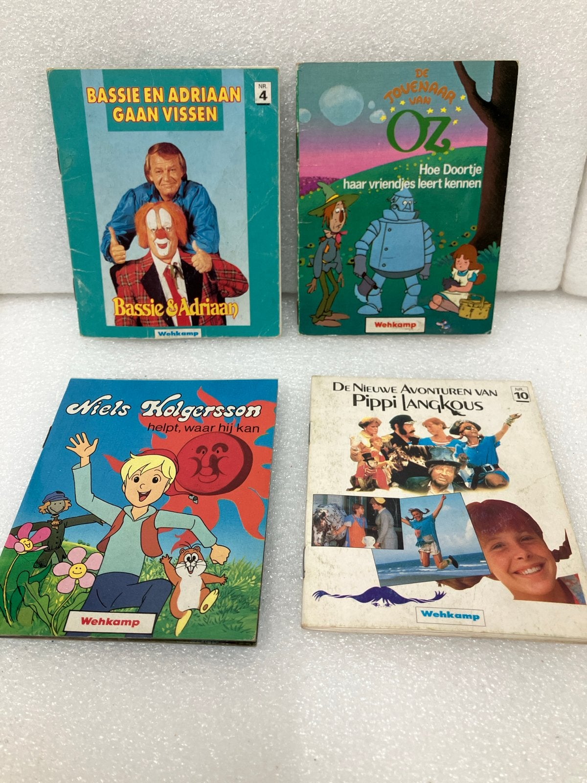 Vintage verhalenboekjes: Bassie & Adriaan, Oz, Nils Holgerss, Ophalen of Verzenden, Zo goed als nieuw, Fictie algemeen