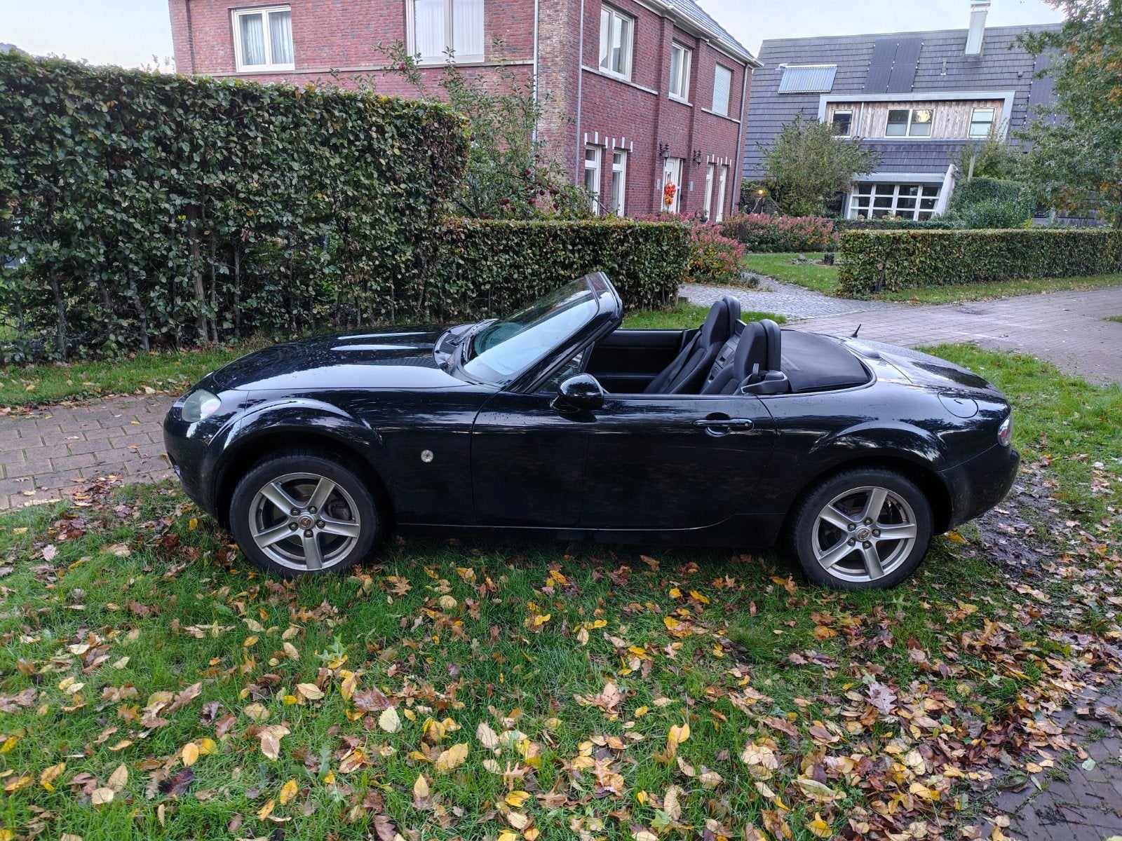 Mazda MX-5 1.8 Touring 2006 Zwart, Achterwielaandrijving, 4 cilinders, Cabriolet, 1055 kg