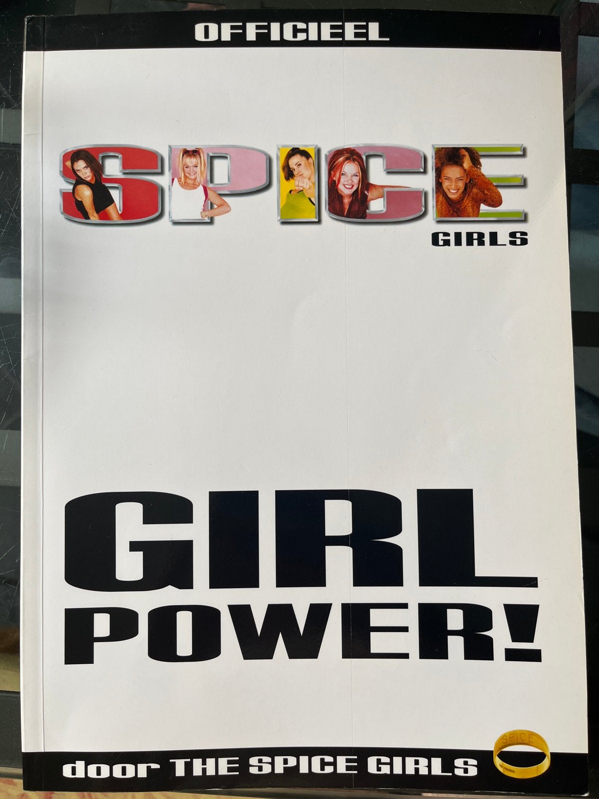 Officieel Spice Girls Girl Power Boek, Ophalen of Verzenden, Gelezen, Artiest