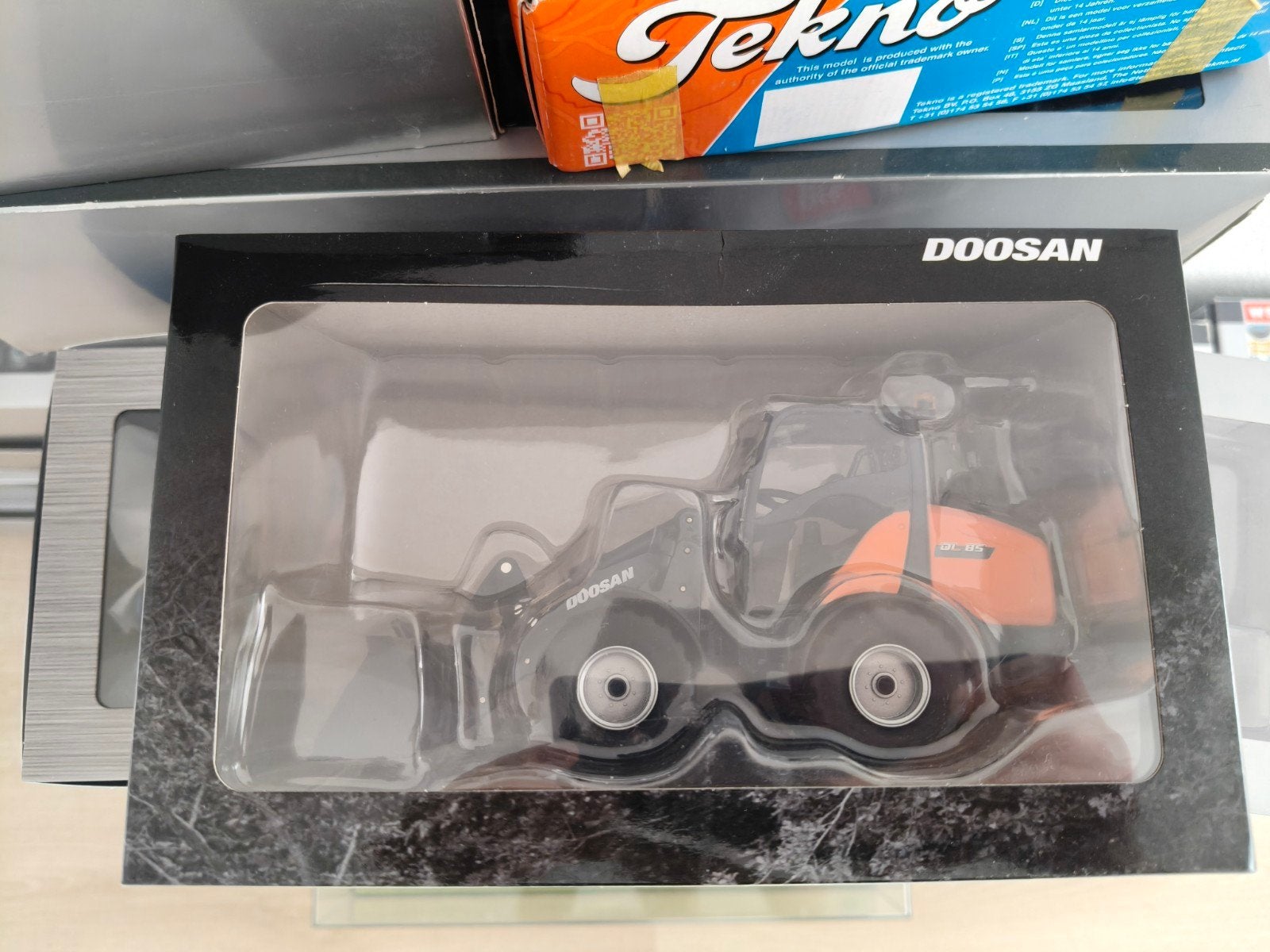 Doosan DL85, Ophalen of Verzenden
