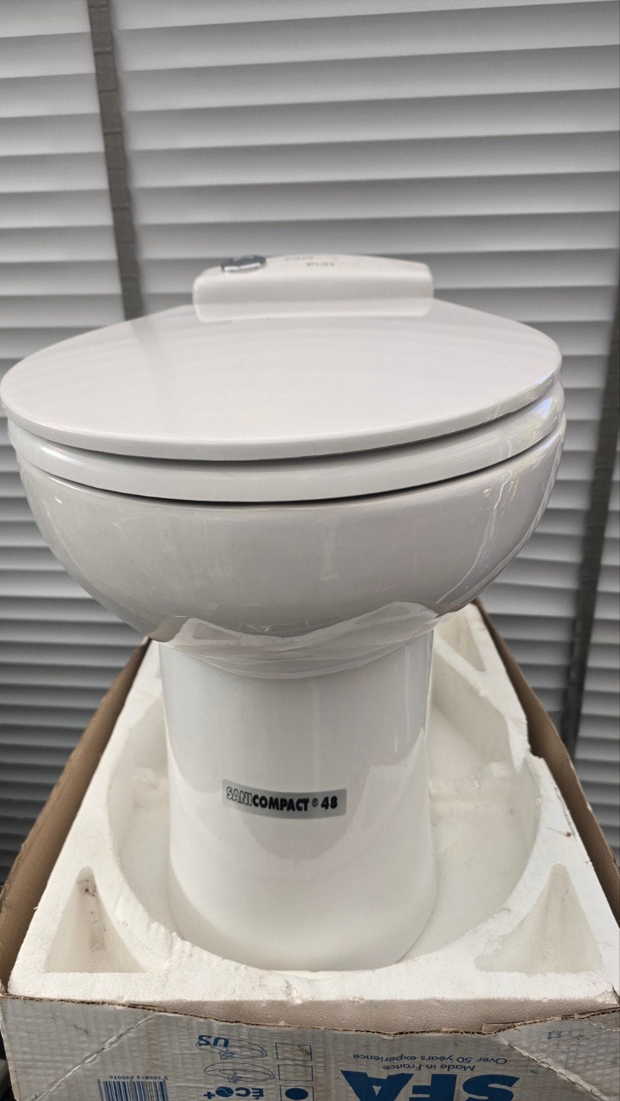 NIEUW sanibroyeur sanicompact SFA vermaler broyeur, Ophalen of Verzenden, Nieuw, Toilet