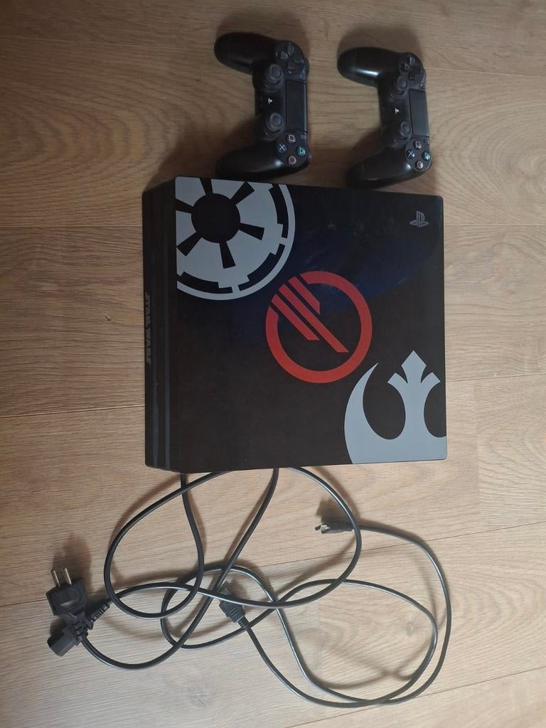 Star Wars Battlefront II Limited Edition PS4 Pro 1TB, Ophalen, Met games, Met 2 controllers, Zo goed als nieuw