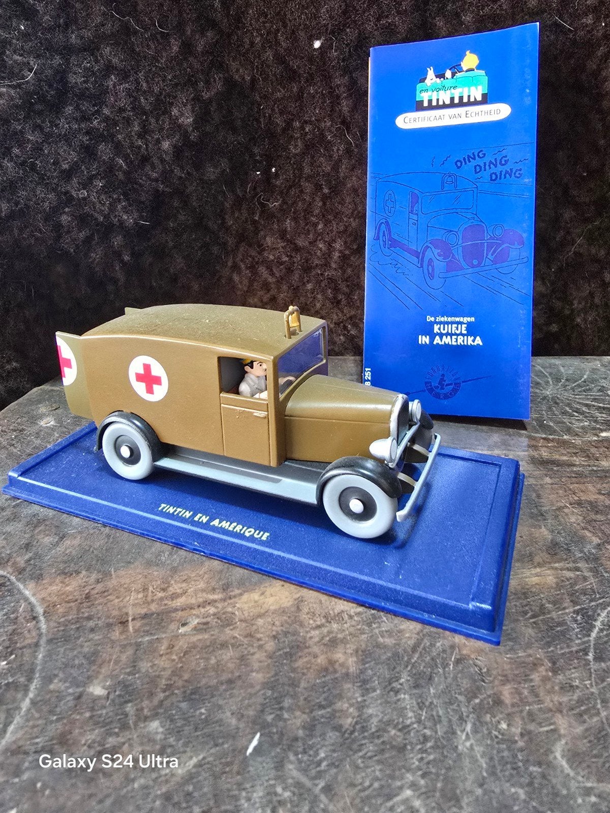 C36> ambulance uit Kuifje in Amerika, Ophalen of Verzenden