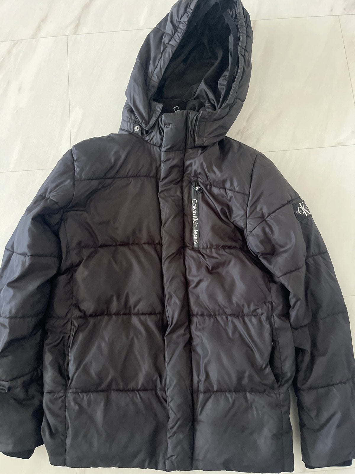 Calvin Klein Jeans Puffer Jas Zwart Maat 176, Ophalen, Zo goed als nieuw, Jongen, Jas