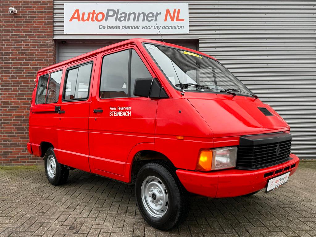 Renault Trafic 1.6 Benzine! 4X4! Belastingvrij! Ex-Brandweer, Auto's, 65 pk, Stof, Gebruikt, 4 cilinders