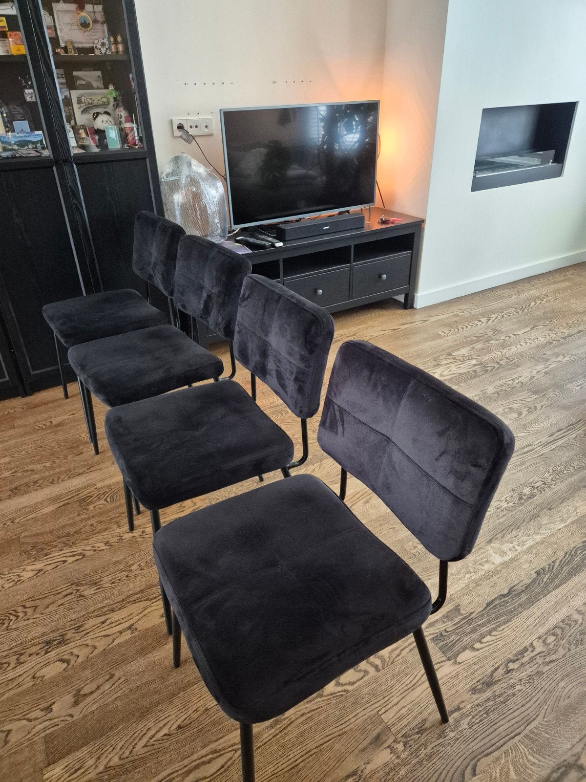 4 eetkamerstoelen, zwart velvet, Ophalen, Zwart, Zo goed als nieuw, Vier