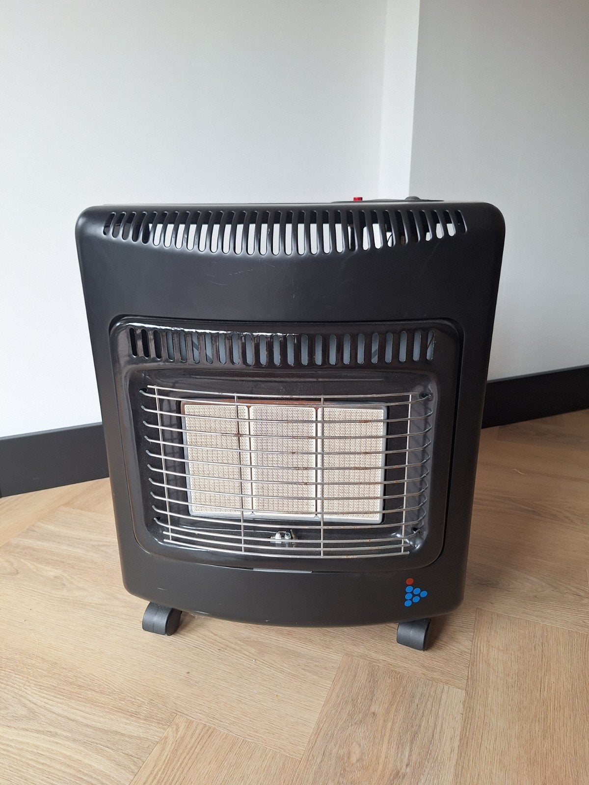Gaskachel/ rolkachel infrarood voor gasfles, Caravans en Kamperen, Ophalen, Zo goed als nieuw