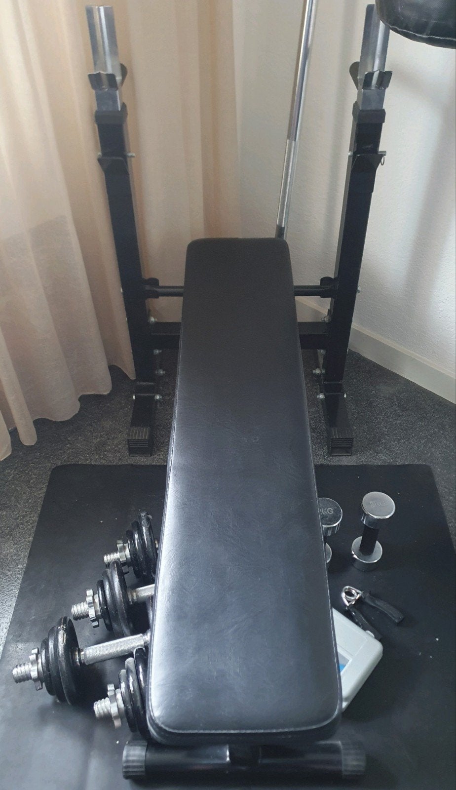 Halterbank met halterstang 170 cm, dumbells. 38 kg, Sport en Fitness, Fitnessmaterialen, Ophalen, Fitnessbank