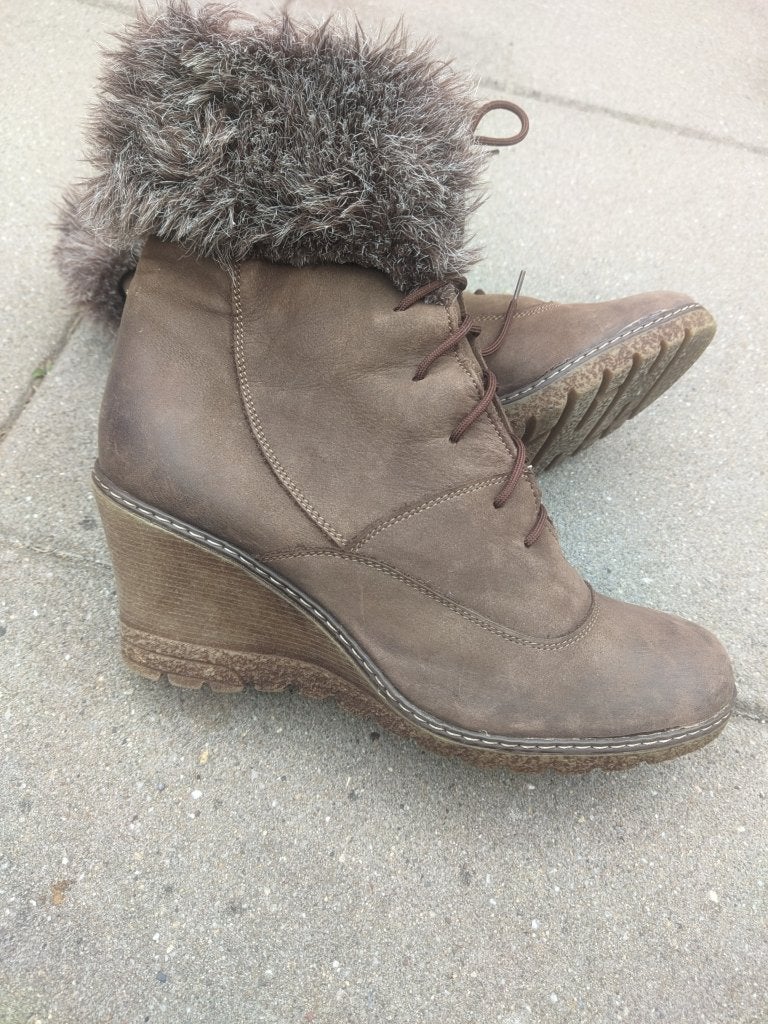 Schoenen, Ophalen of Verzenden, Nieuw, Bruin, Lage of Enkellaarzen
