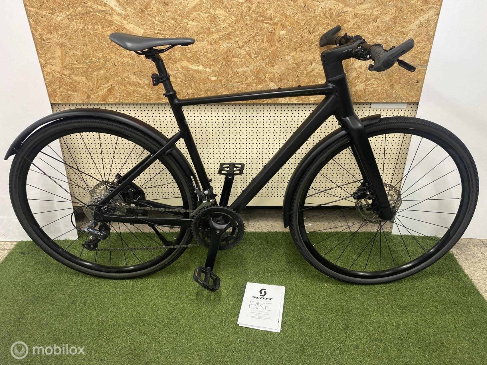 SCOTT METRIX EQ 30 2023 FITNESS HYBRIDE HERENFIETS 52CM 2X8V, Fietsen en Brommers, 49 tot 53 cm, SCOTT, Zo goed als nieuw, Overige merken