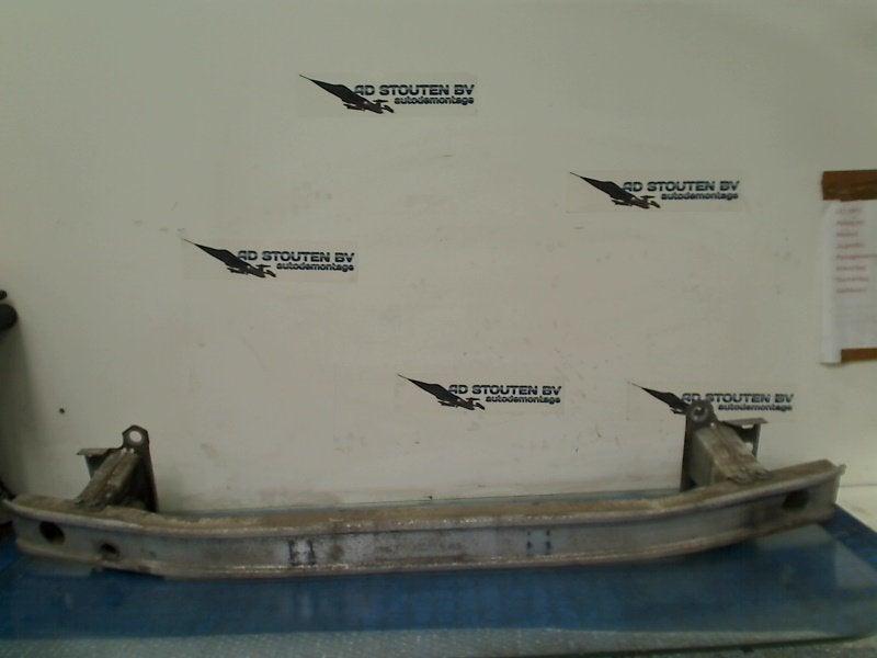 Bumperbalk Voor Renault Clio III (BR/CR) 2006 820U104181E, Gebruikt, Renault Deutschland AG, Dialog.deutschland@renault.de, Peter-Huppertz-Straße 5, Köln 51063, , Duitsland