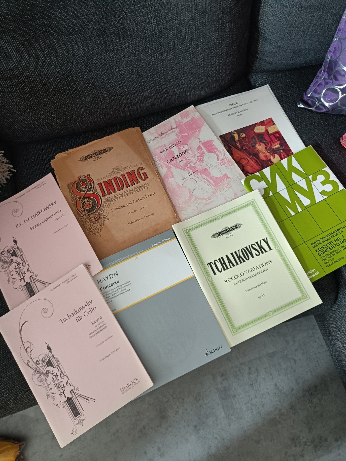 Collectie cello/piano bladmuziek, concerten/voordrachtstukke, Muziek en Instrumenten, Cello, Klassiek, Ophalen of Verzenden, Zo goed als nieuw
