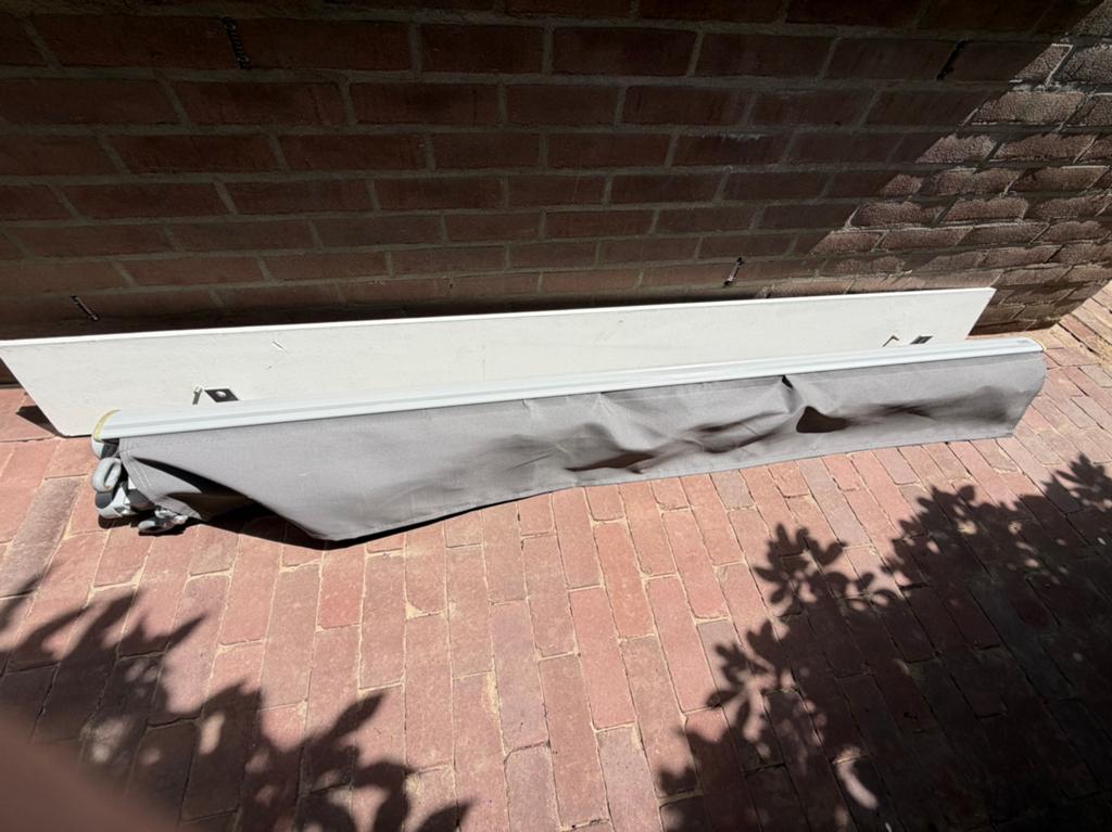 Knikarm zonnescherm grijs, Ophalen, 150 tot 300 cm, Knikarmscherm, Minder dan 250 cm