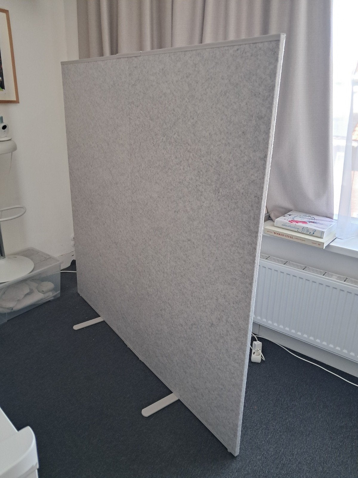 Scheidingswand/ room divider lichtgrijs, Ophalen