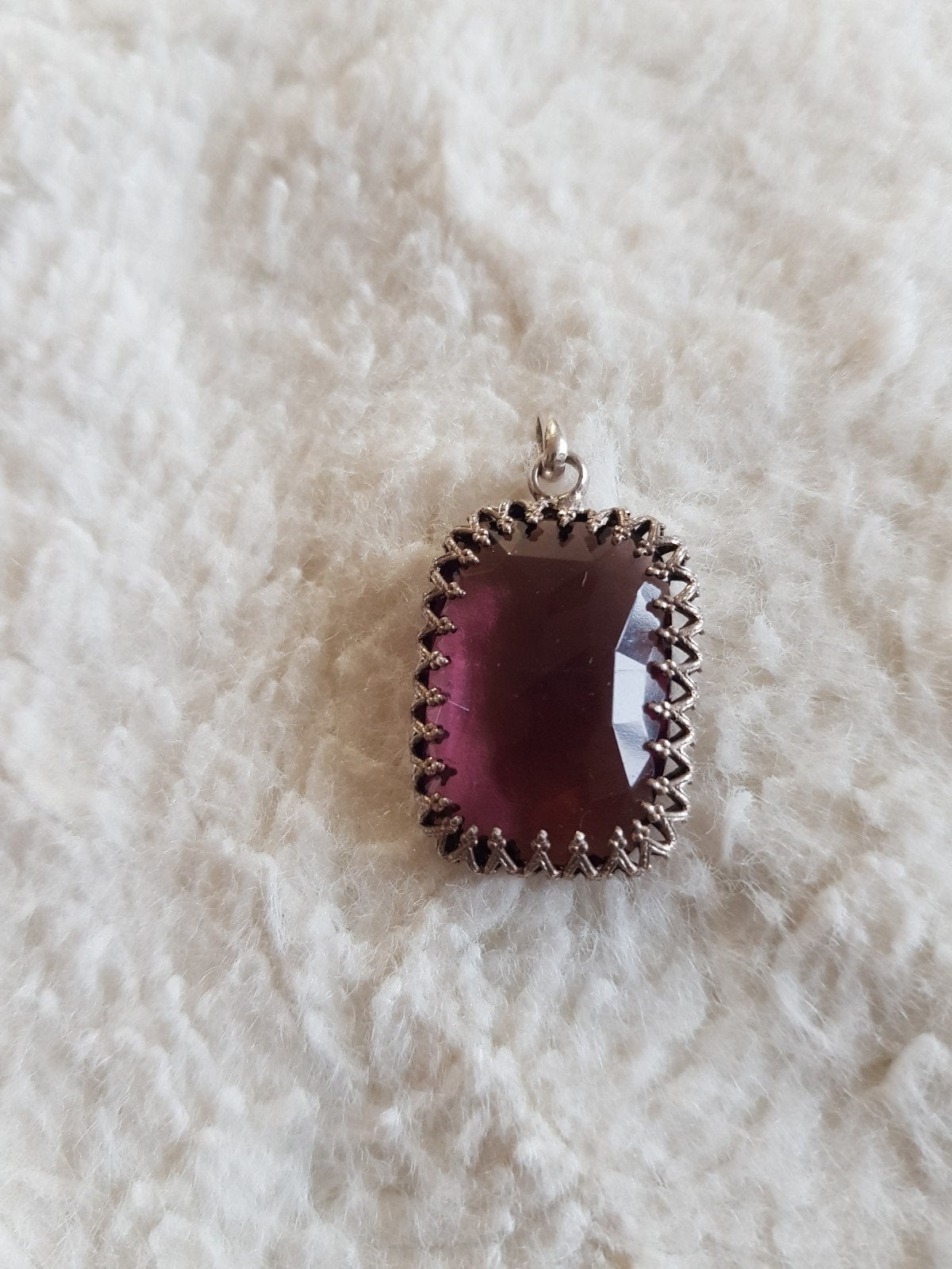 zilveren hanger met paarse steen, Overige voorstellingen, Paars, Ophalen of Verzenden, Zo goed als nieuw