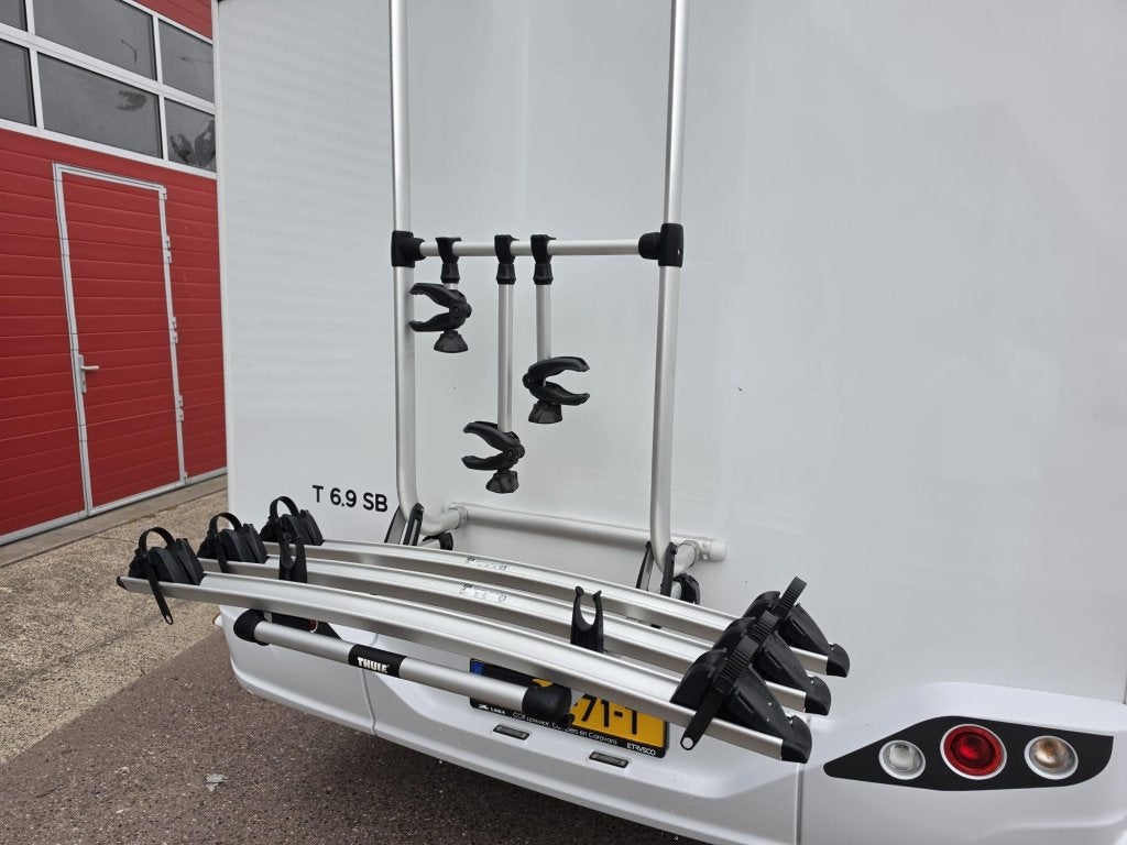 Etrusco T 6.9 SB Automaat + enkele bedden, Caravans en Kamperen, Automaat, Ringverwarming, Fiat, 6 tot 7 meter