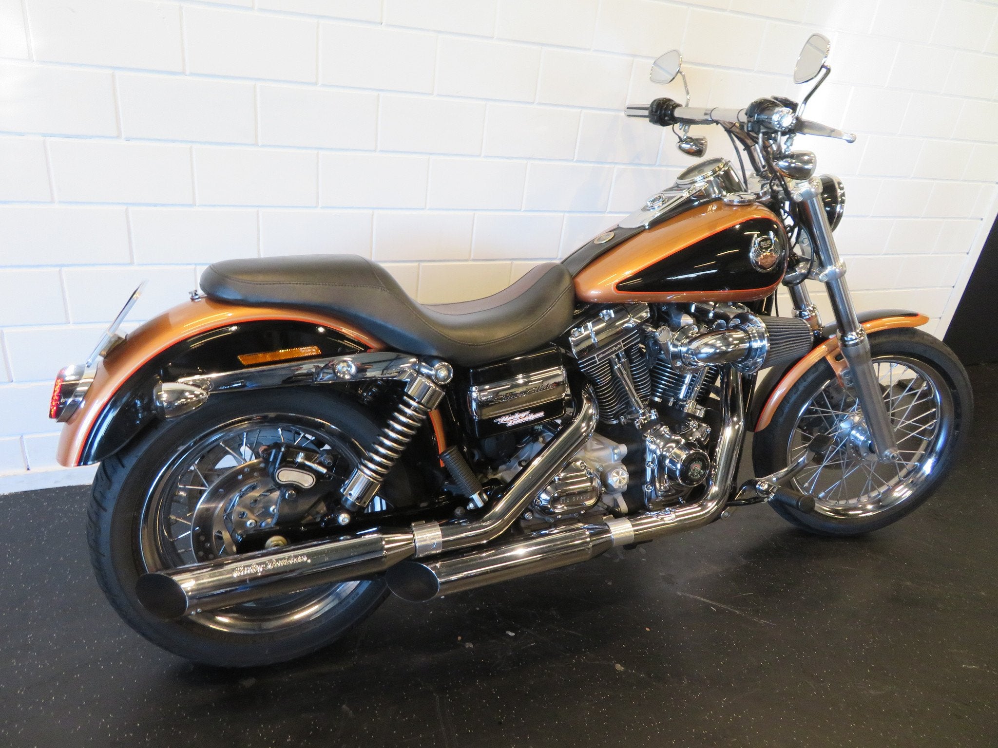 Harley-Davidson FXDC DYNA SUPER GLIDE SCREMING (bj 2009), Motoren, Motoren | Harley-Davidson, Bedrijf, Chopper