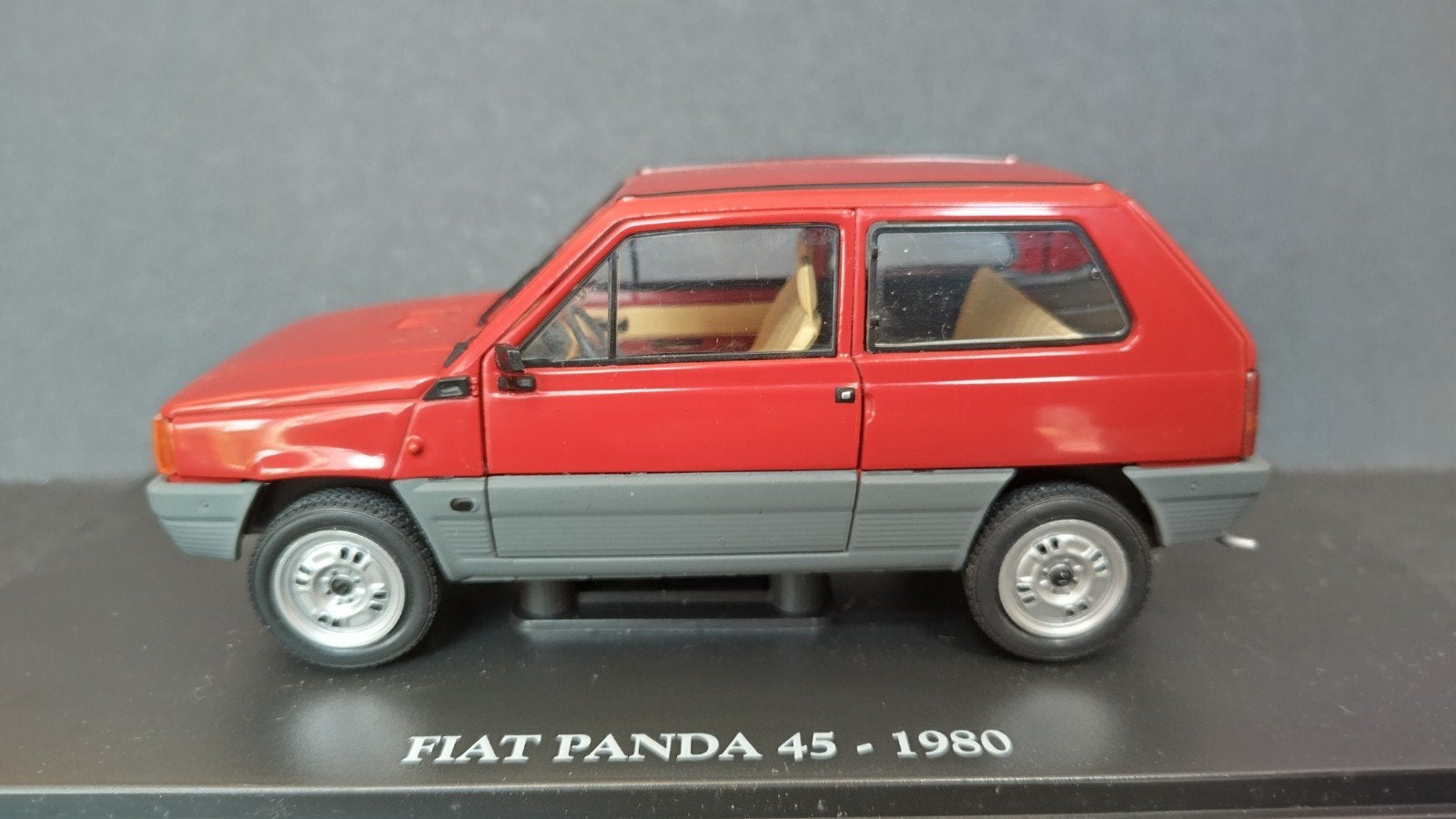 Fiat Panda 45 1980 1:24 Altaya Pol, Overige merken, Auto, Verzenden, .
