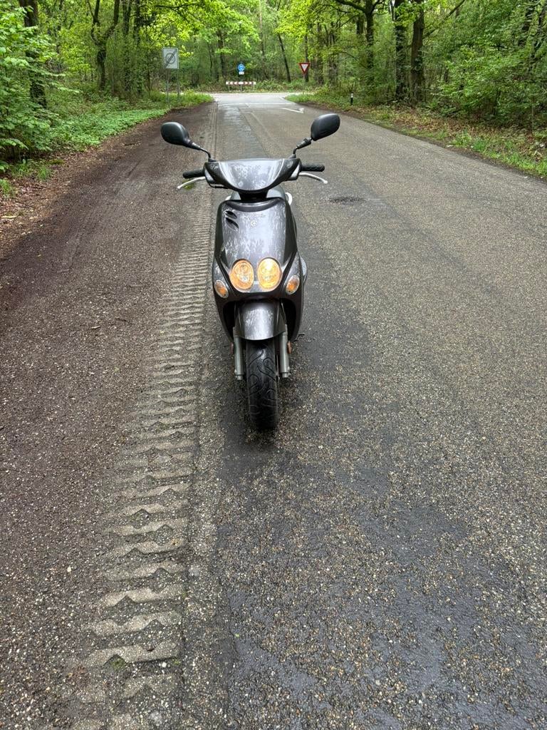 Yamaha Neo's 50 2T 2006, Fietsen en Brommers, Ophalen, Zo goed als nieuw, Benzine, People S