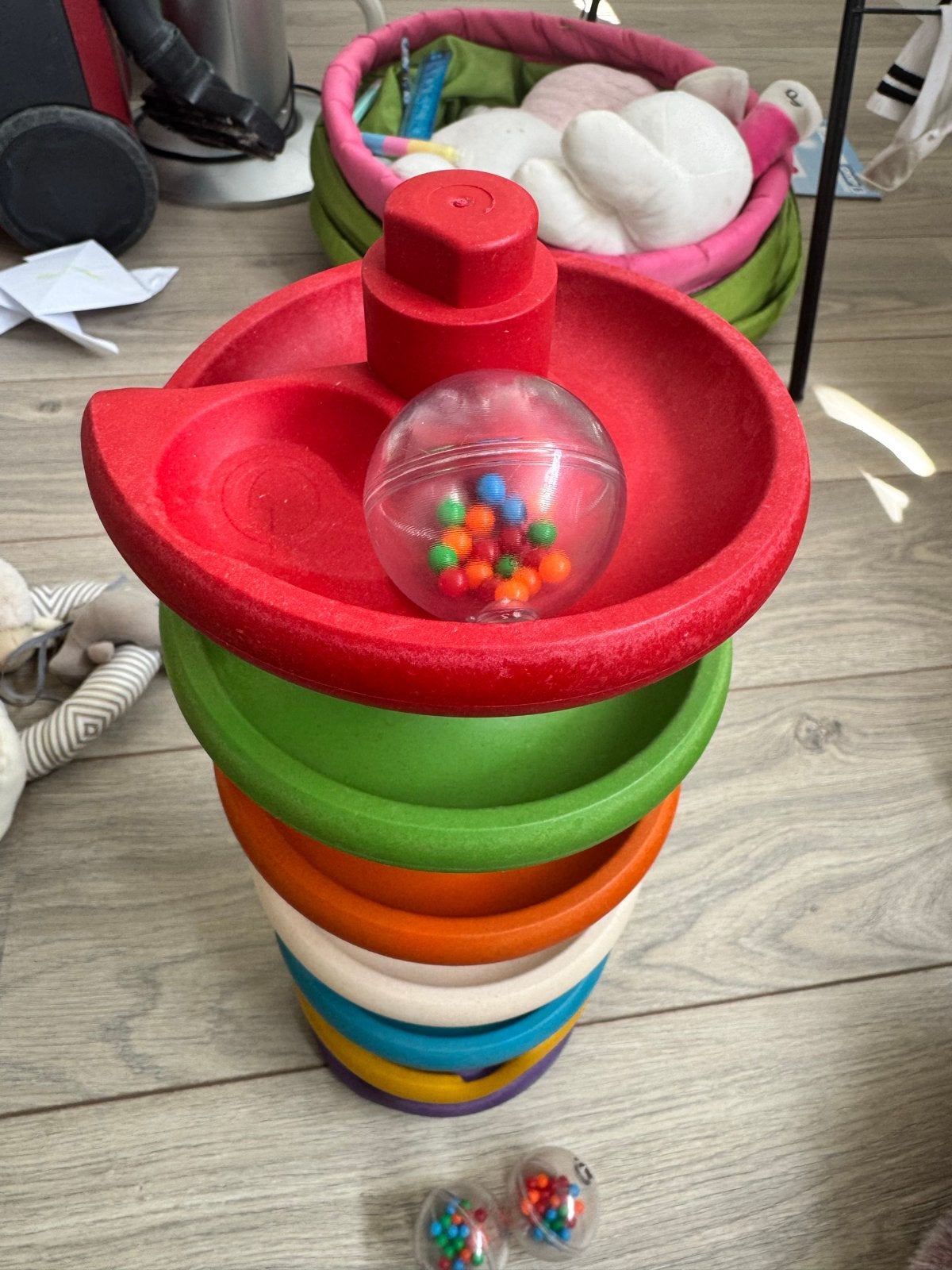 Kleurrijke ballenbaan met rammelballen, Ophalen of Verzenden, Gebruikt, Overige typen, Met geluid