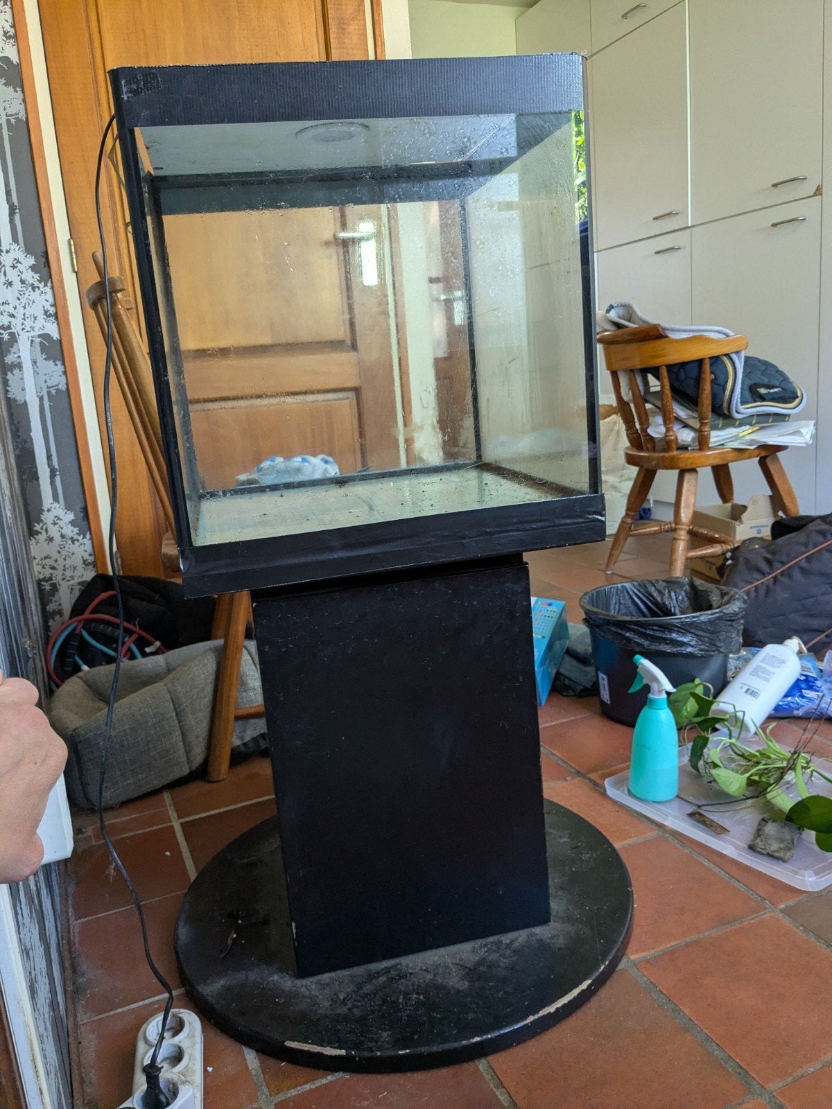 vierkant 80 liter aquarium, Ophalen, Inclusief toebehoren, Gebruikt, Aquariummeubel