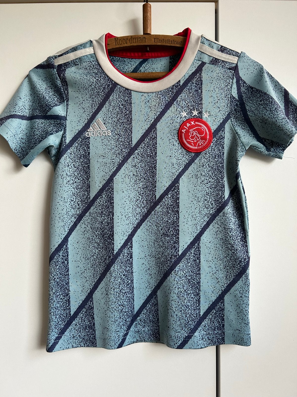 Ajax voetbalshirt Adidas maat 122, Ophalen of Verzenden, Gebruikt