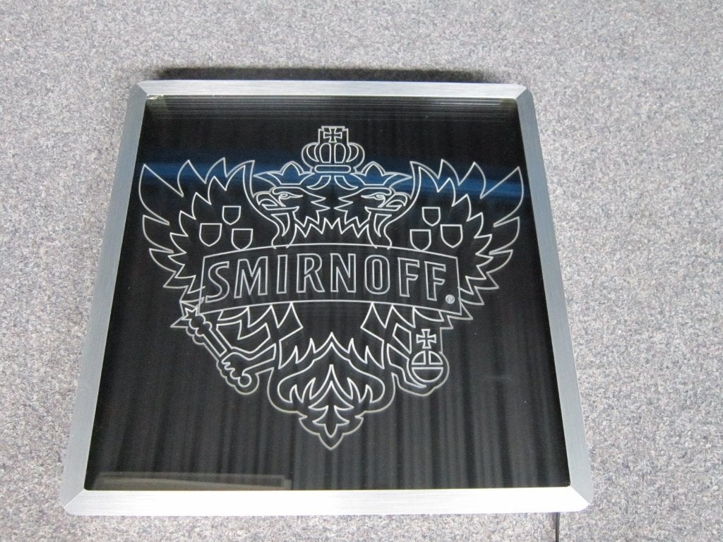 SMIRNOFF LED LICHTRECLAME, Ophalen, Zo goed als nieuw, Lichtbak of (neon) lamp
