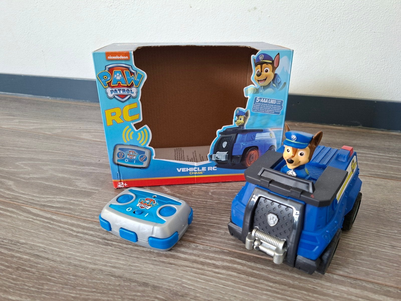 Paw Patrol - 1:24 Chase RC Vehicle - bestuurbare Politieauto, Ophalen of Verzenden, Nieuw, Afstandsbediening