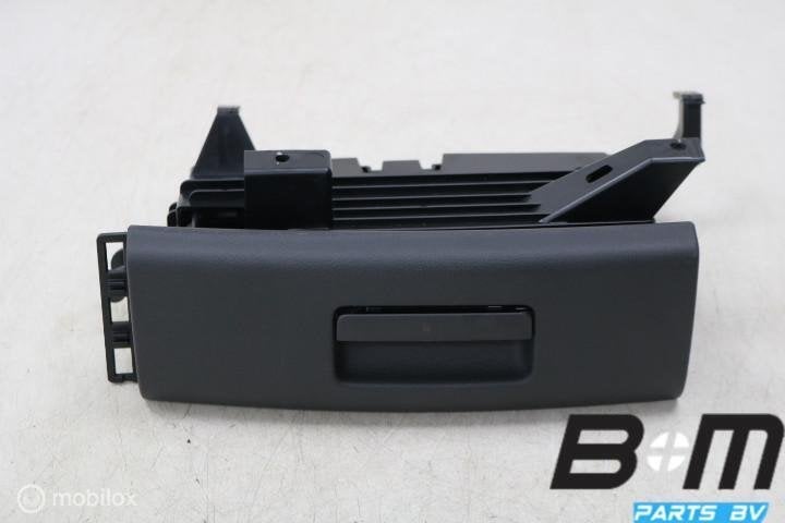 Lade onder stoel rechts VW Golf 7 5G0882600A, Gebruikt